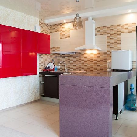 Apartment On Bogatyrskaya 6A Kiew Exterior foto